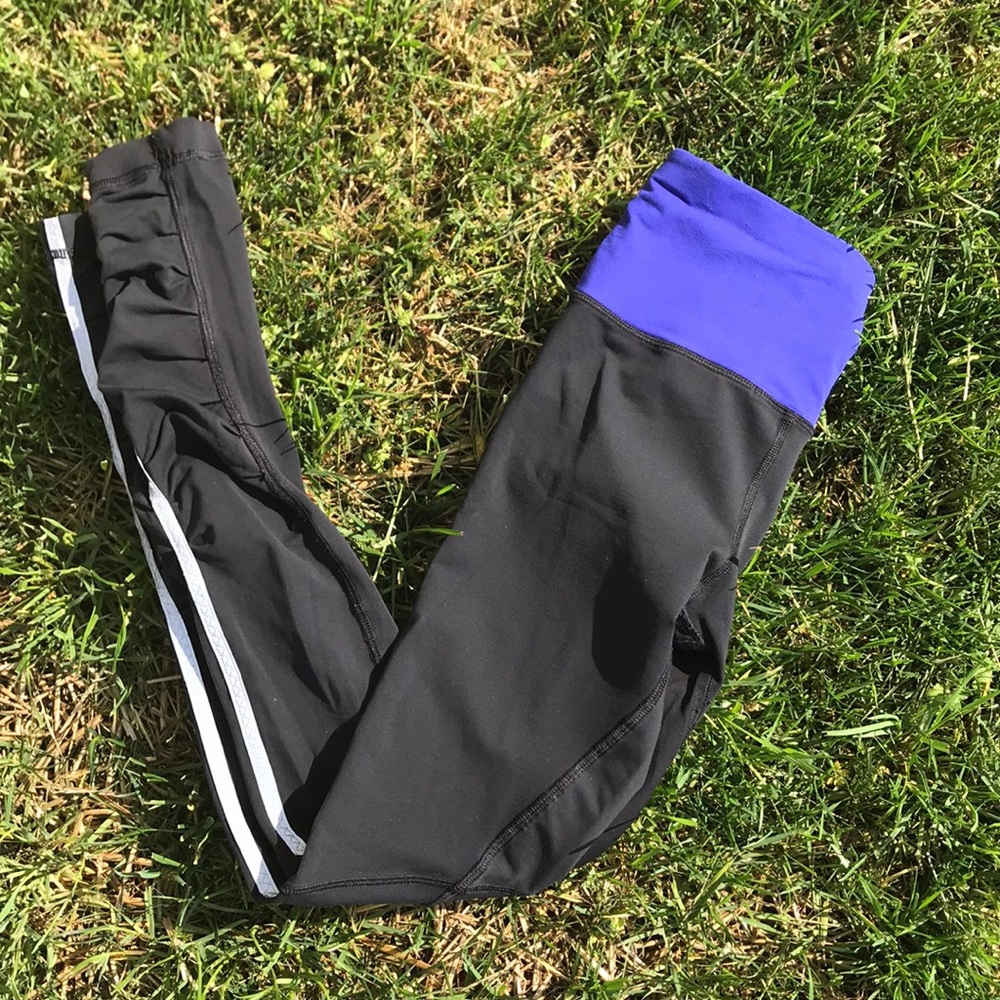 LuLuLemon Athletic Pants ✨Damaged✨